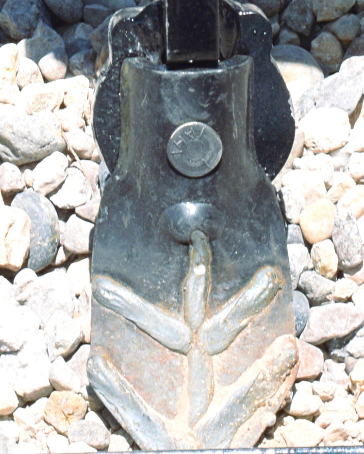 Dig Tip Black Widow Groomer